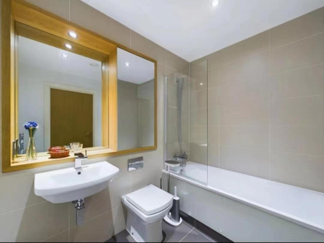 In Flat With Stunning Thames River View Alloggio in famiglia Londra